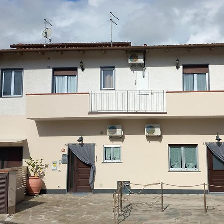 Casa Luce Apartment Marina di Massa Ngoại thất bức ảnh