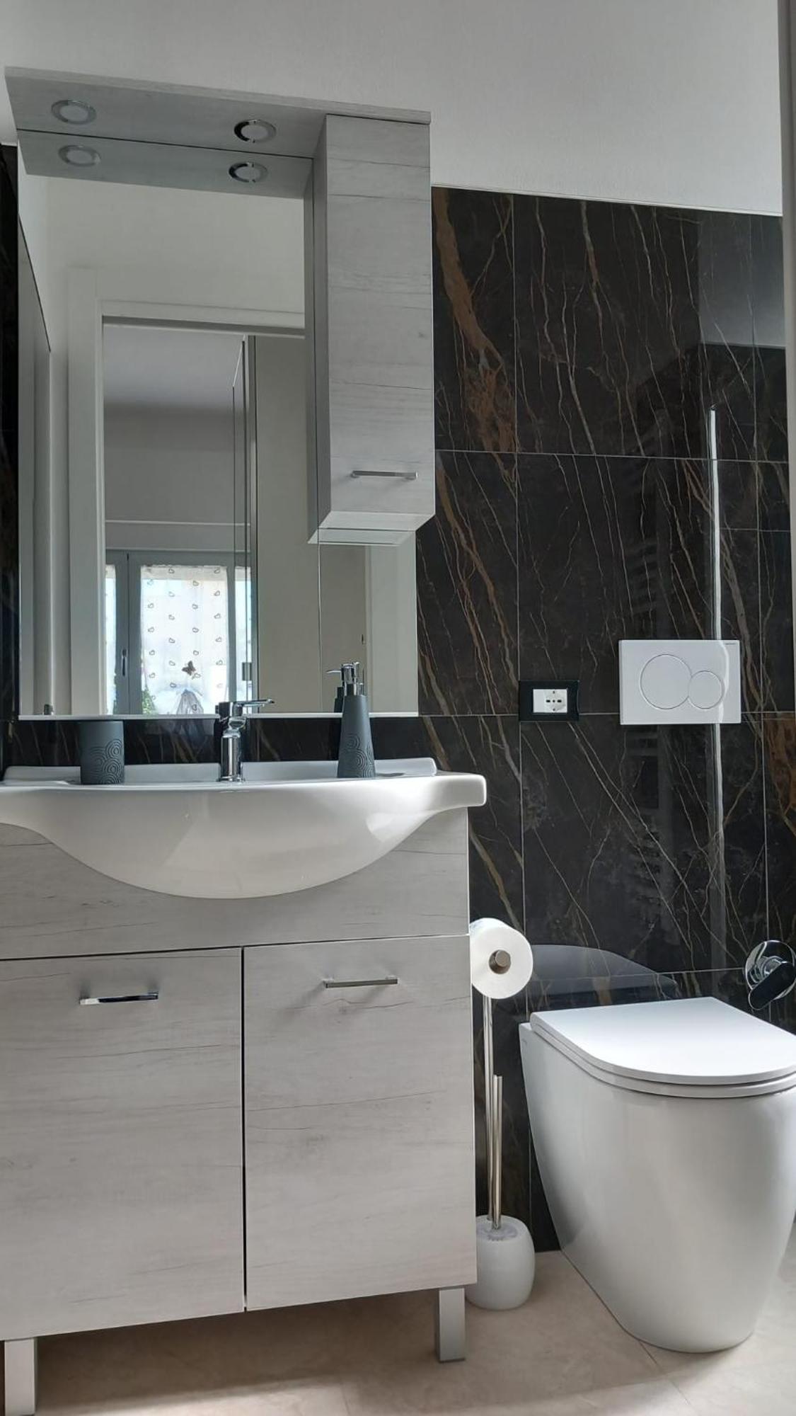Casa Luce Apartment Marina di Massa Ngoại thất bức ảnh