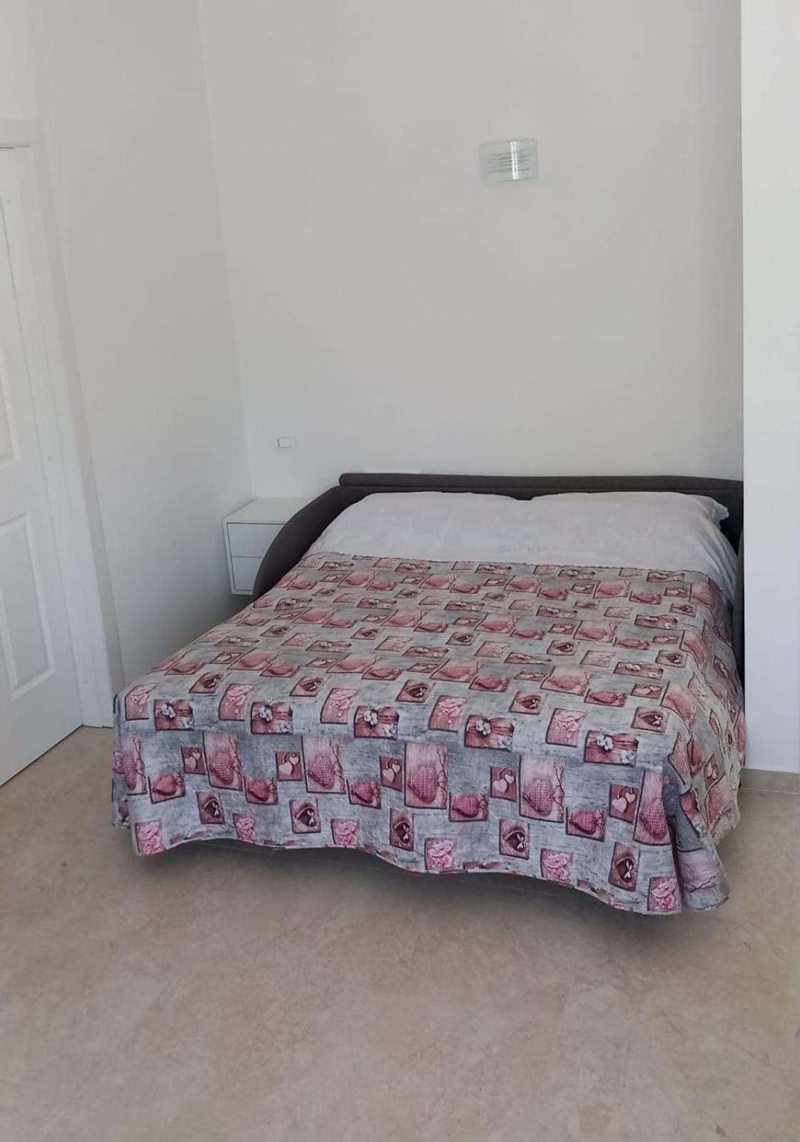 Casa Luce Apartment Marina di Massa Ngoại thất bức ảnh